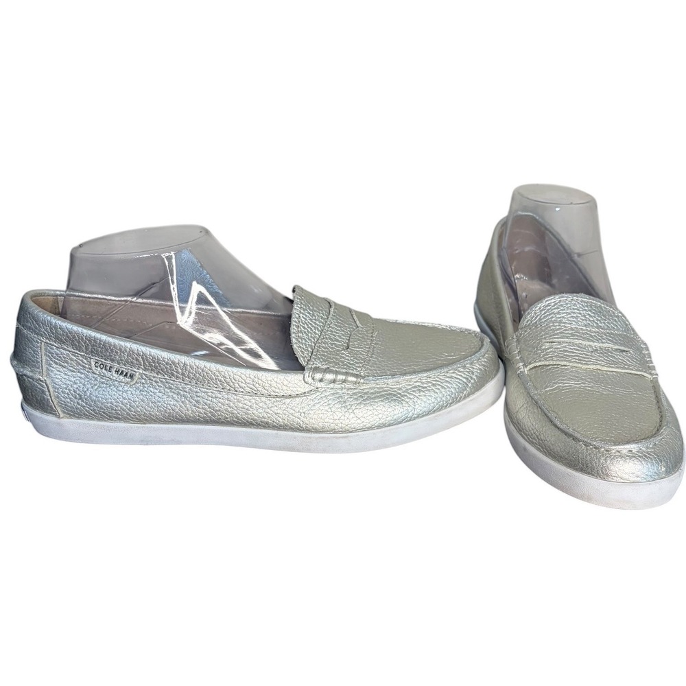 Cole Haan Silver Penny Loafer Metallic Pinch Maine Classic‎ Women's Size 9.5B
